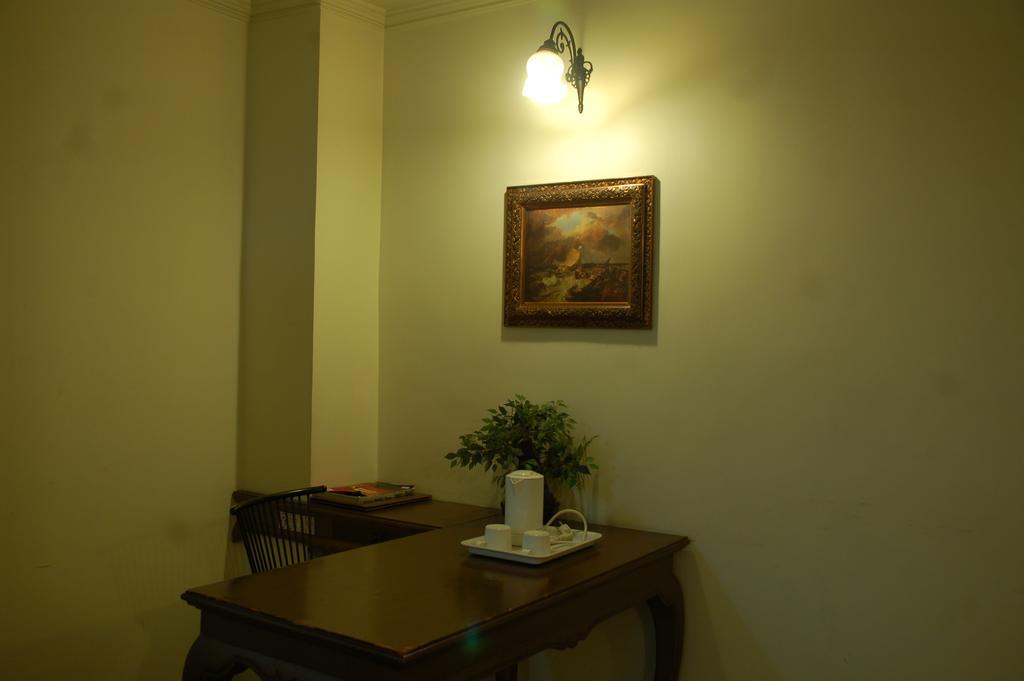 Park Palace Hotel Calcuta Habitación foto